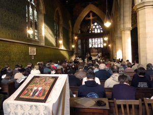 Image with participants and concelebrants in IOCS service for the Cambridge Theological Federation.